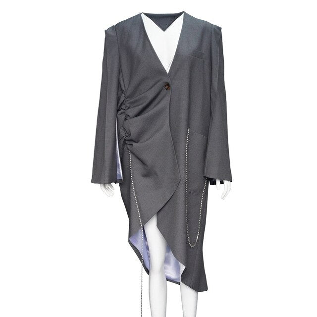 [EAM] 2020 New Spring Autumn V-collar Long Sleeve Gray Pleated Stitch Big Size Irregular Windbreaker Women Trench Fashion JQ373