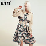 [EAM] Women Belt Pleated Hit Color Trench New Lapel Long Sleeve Loose Fit Windbreaker Fashion Tide Spring Autumn 2020 1B096