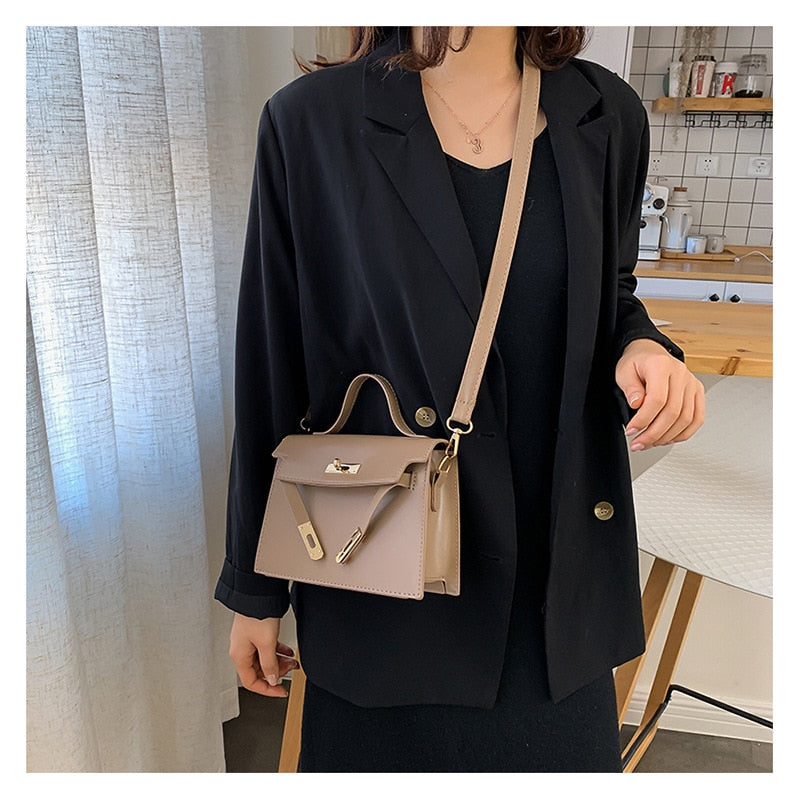 2020 New Women's Handbag Korean Fashion All-match Lock Casual Shoulder Bag Retro Messenger Bag Women's Bag