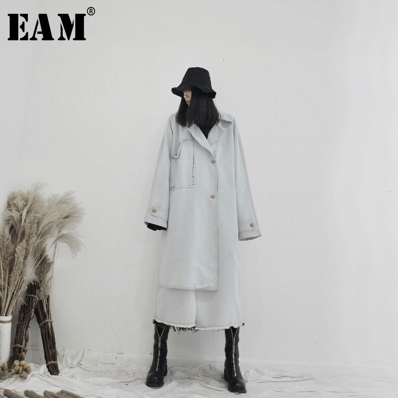 [EAM] Women Light Blue Burr Denim Big Size Trench New Lapel Long Sleeve Loose Fit Windbreaker Fashion Spring Autumn 2020 19A-a64